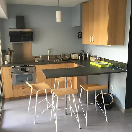 Le Park Apartment